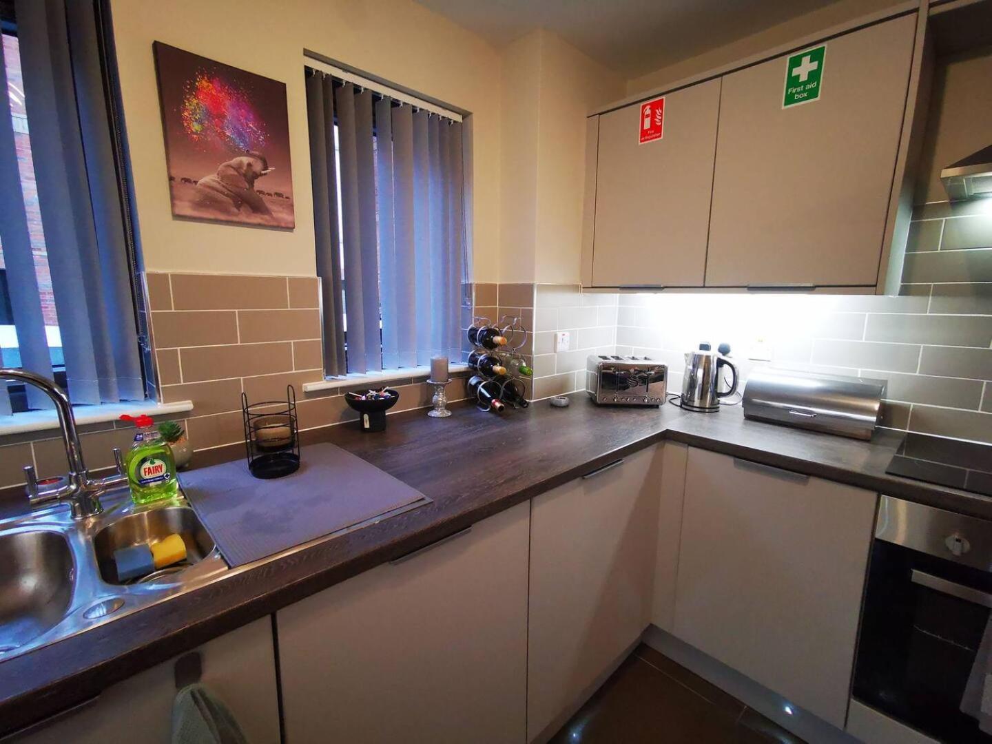 Belfast Central 2 Bedroom Luxurious Modern Stay Exteriör bild