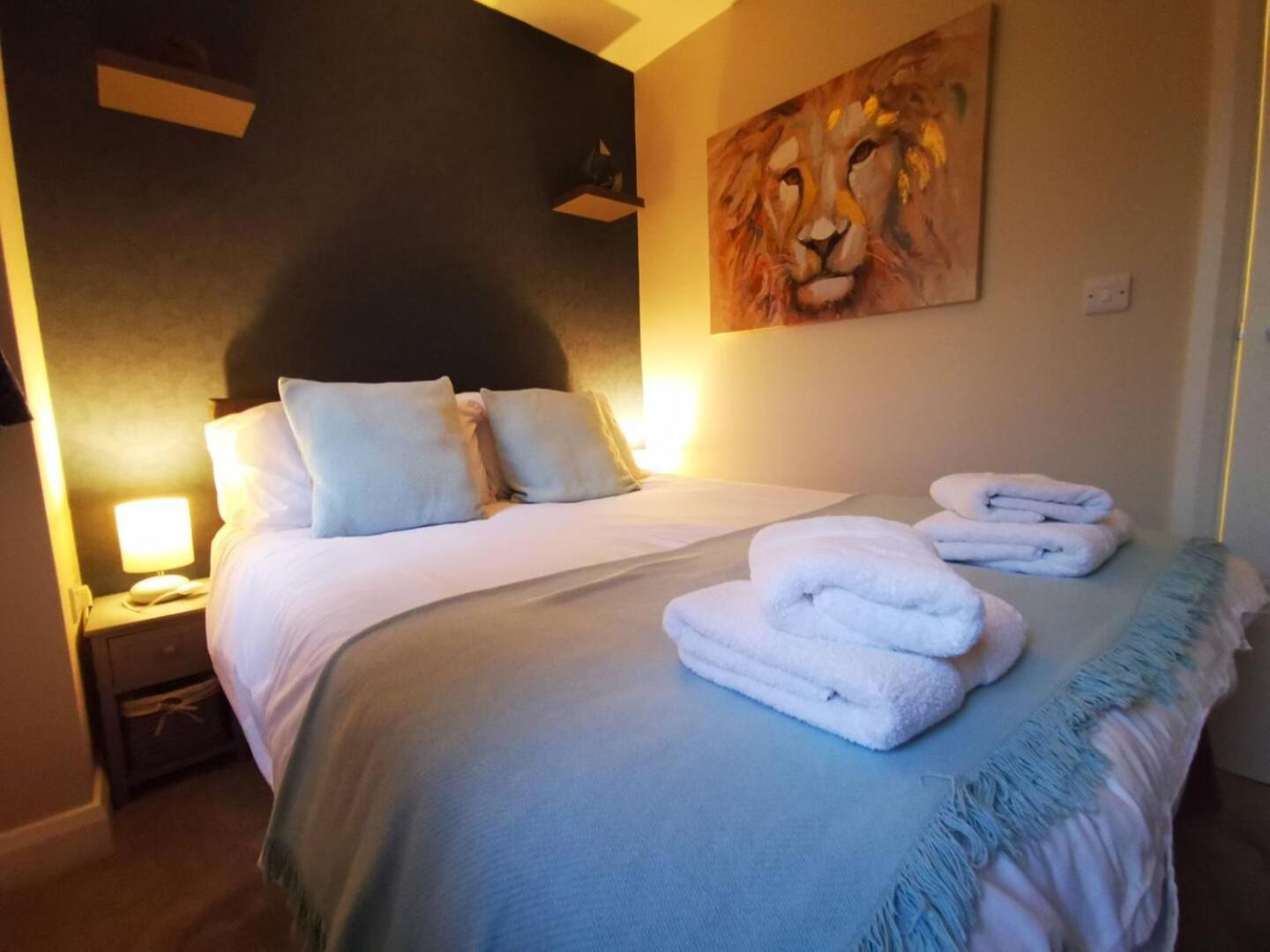 Belfast Central 2 Bedroom Luxurious Modern Stay Exteriör bild