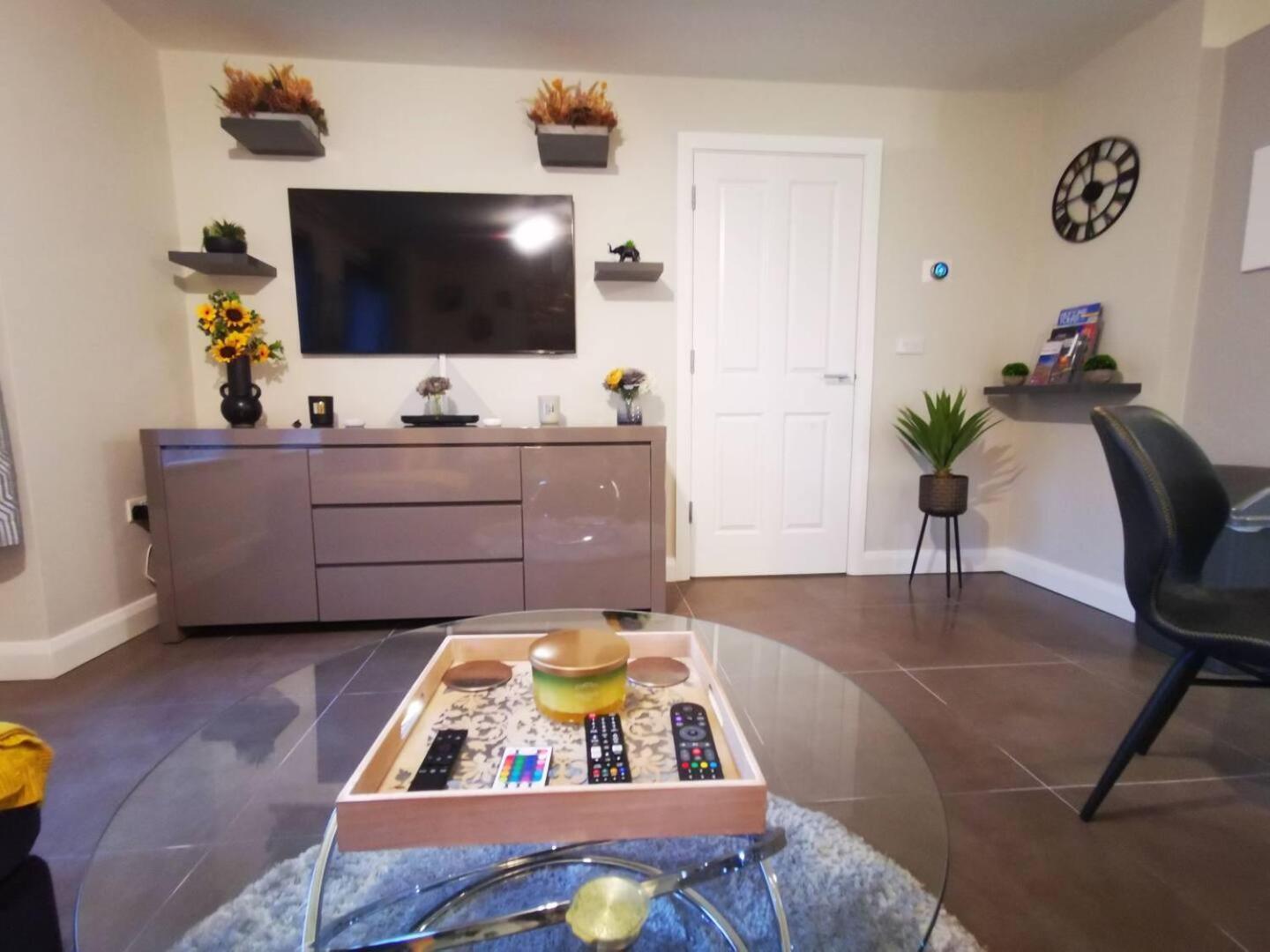 Belfast Central 2 Bedroom Luxurious Modern Stay Exteriör bild