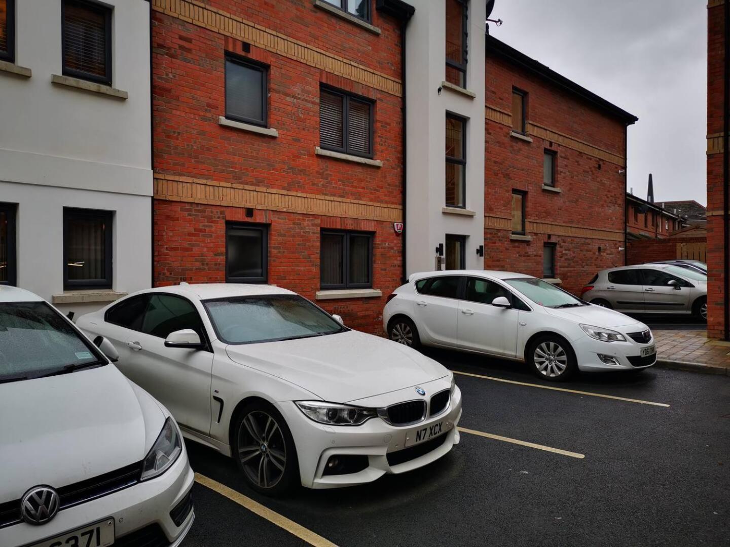Belfast Central 2 Bedroom Luxurious Modern Stay Exteriör bild